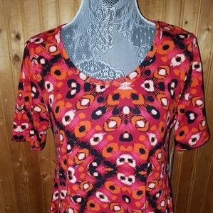 S Lularoe Perfect Tee